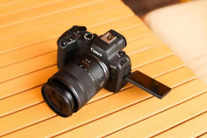 今年会首页F28大光圈！广角变焦亲民新挑选 佳能RF16-28mm F28 IS(图7)