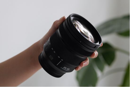 今年会松下 LUMIX S1M2 和 S1M2E 相机公布推出 S 24-60m(图3)